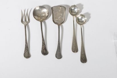 null PAIR OF MUSTARD SPOONS IN MINERVA SILVER

the handle with decoration of plumetis,...