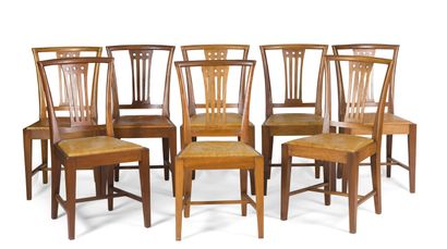 null FOREIGN WORK AROUND 1920
Suite of 6 chairs in mahogany.
The front legs of type...