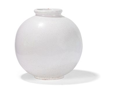 null Félix GÊTE (1870-1959)
C.A.B. (CÉRAMIQUE D'ART DE BORDEAUX)
Important vase sphérique...