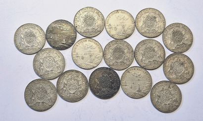 null Chamber of Commerce. Picardy. 1761. Lot of 16 silver tokens. VG, TTB, TTB+.