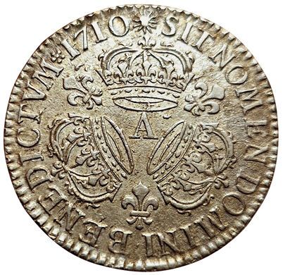 null Louis XIV. Demi-Ecu aux 3 couronnes. 1710 A. Paris. 15,05grs. Gad.199. TTB