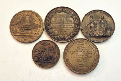 null Louis XVIII. Lot de 5 Médailles en bronze : Aux Braves Armées Françaises 1819...