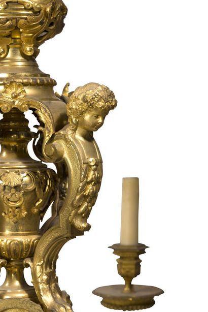 null LARGE CHANDELIER IN THE TASTE OF ANDRÉ CHARLES BOULLE
with eight lights, decorated...