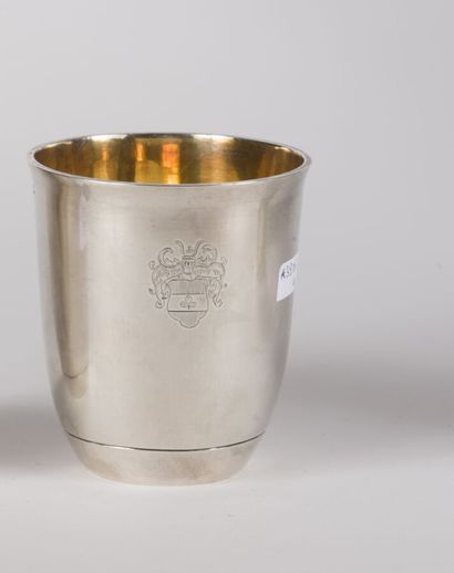 null Timbale out of silver 934 thousandths of truncated form, a net in the bottom,...