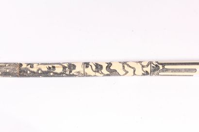 null Asian right cane in engraved bone with decoration of landscape, peacock, characters,...
