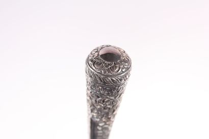null Cane, black wood shaft, long silver plated knob Milord embossed with scrolls....