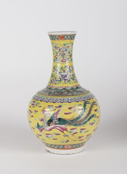Porcelain vase famille rose on yellow background
China,...