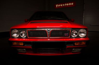 null BERLINE SPORTIVE LANCIA TYPE DELTA
INTÉGRALE 2L 16V RARE OPTION TOIT OUVRANT
du...