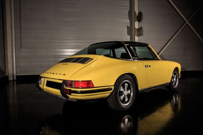 null PORSCHE TARGA TYPE 911S COUPE
from 10/12/1968, restored, French registration...