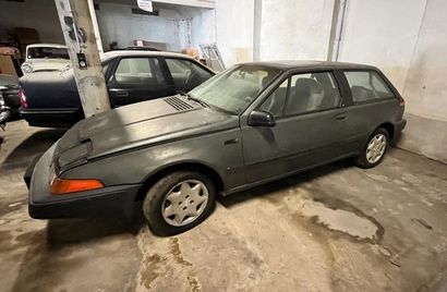 null Volvo 480 ES 1L7 coupé sunroof from 22/06/1989, serial number XLBEX143E0C544943...