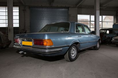 null Mercedes 350SE from 24/04/1975, 4-door saloon, 136434 km on the clock, serial...
