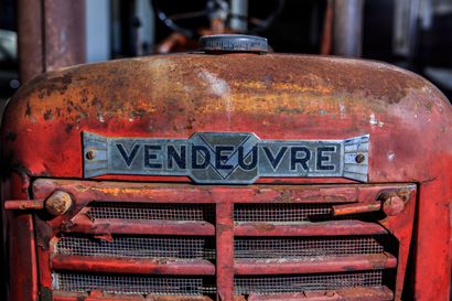 null Vendeuvre farm tractor, 01/01/1955, Super BB31 diesel 20hp, French registration,...