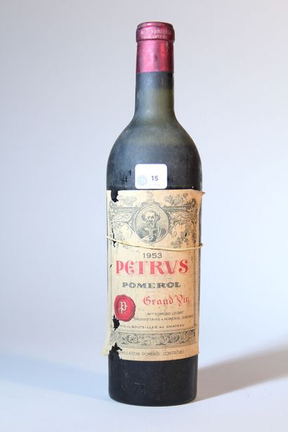 null 1953 - Petrus, Pomerol, 1 blle, mi-épaule, étiquette abimée