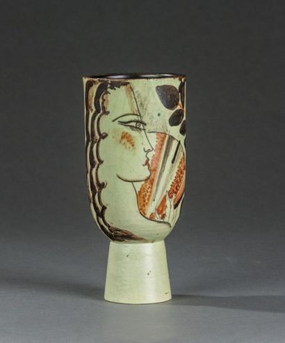 null RENÉ BUTHAUD (1886-1986)Vase en céramique à corps sphérique épaulé et col conique...
