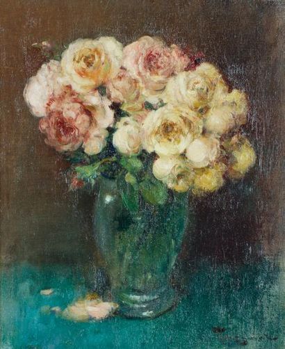 null TOUSSAINT Fernand (1873-1955)

	Bouquet de roses

	Huile sur toile, marouflée...