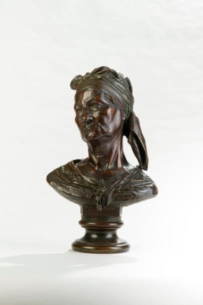 null PIERRE GRANET (1843-1910)

Buste de femme

Épreuve en bronze patiné signée

Hauteur...