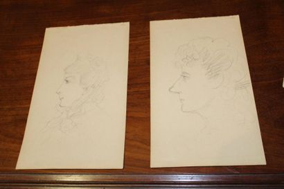 null René PRINCETEAU (1843-1914) 

Elégantes, portraits de femmes de profil

Cinq...