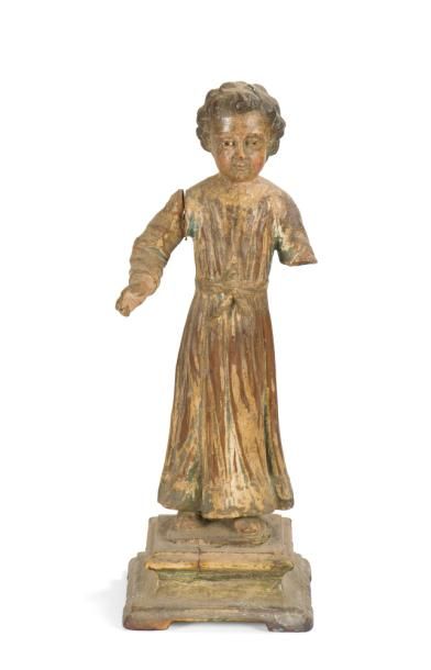 null Figure sculpté anciennement polychrome figurant "L'Enfant Jésus" sur un socle...
