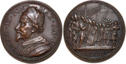 null CLEMENT IX (1667-1669) Bronze. 34mm. Par Gaspare Morone. 1668. Le Pape et la...