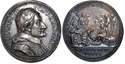 null INNOCENT XI (16676-1689) Argent. 28mm. Par Giovanni Hamerani. 1685. Jésus nimbé...