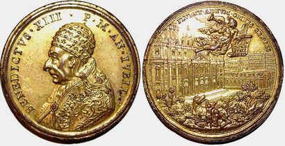 null BENOIT XIII -(1724-1730) Bronze doré. 42mm. Par E. et G. Hamerani. 1725. Pélerins...