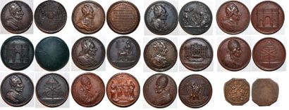 null CLEMENT XII (1730-1740) Ensemble de 12 médailles de Clement XII. 11 en bronzes...