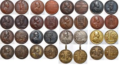 null BENOIT XIV (1740-1758) Ensemble de 16 médailles en bronze de Benoit XIV. De...
