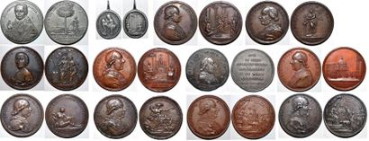 null PIE VI (1775-1799) Ensemble de 12 médailles de Pie VI. 2 en argent, 1 en plomb,...