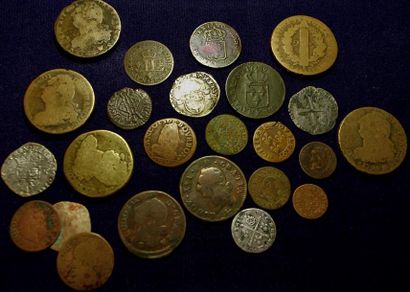 null Féodales et Royales: 24 pièces françaises royales médiévales argent et bronze...