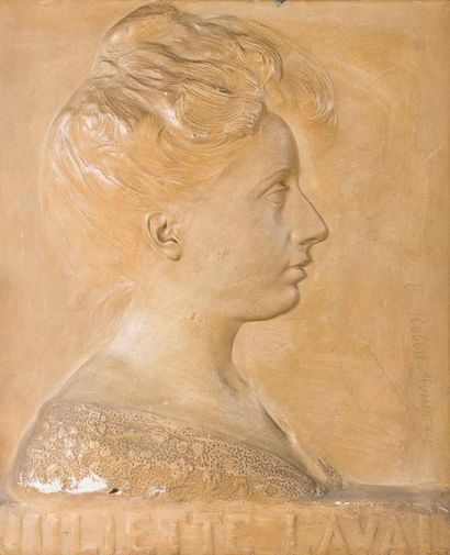 null E. Robert MERIGNAC

Portrait de Juliette Laval

Plâtre patiné signé en bas à...