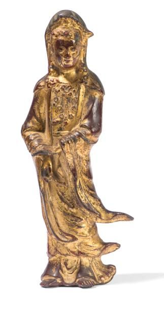 null Statuette de Guanyin en bronze laqué or et rouge

Chine, époque Kangxi (1662-1722)

Représentée...
