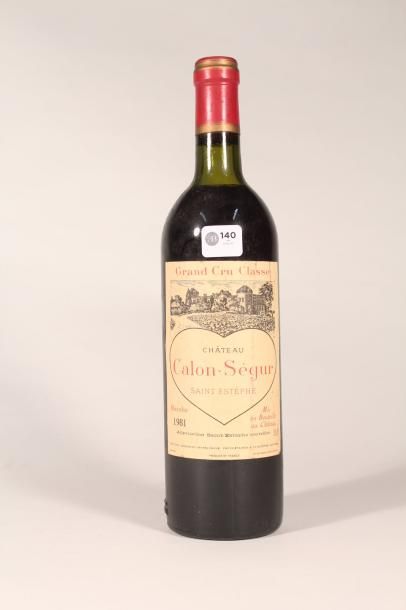 null Château Calon-Ségur 1981 

Saint Estèphe (rouge) - 1 blle juste, 

étiquette...