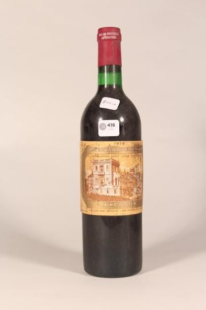 null 416 

Château Ducru Beaucaillou 1976 

Saint Julien (rouge) - 1 blle étiquette...