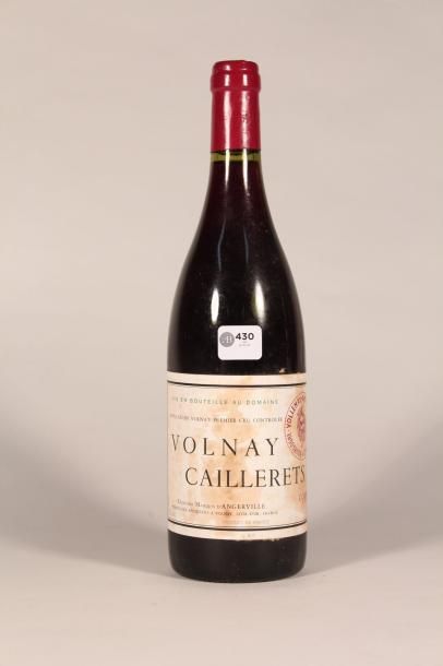 null 430 

Domaine d'Angerville Caillerets 1995 

Volnay 1er Cru (rouge) - 1 blle...