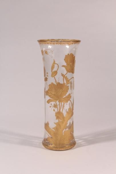 null Vase rouleau en cristal décor or de coquelicots, circa 1900Haut. : 34 cm