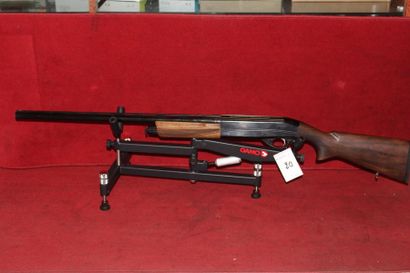 null 1 fusil semi-auto VERNEY CARRON VERCAR BECASSIER calibre : 12/76 N° de série :...