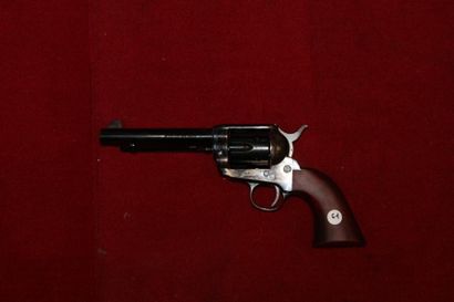 null 1 REVOLVER PIETTA 1873 calibre 380 à blanc N° de série E069808