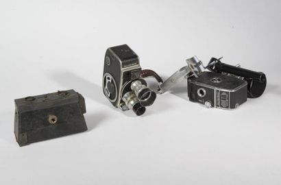 null PAILLARD-BOLEX Caméra 16 mm Type : L8 - 3 objectifs Berthiot + accessoire Pan...