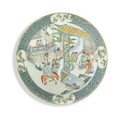 null Plat en porcelaine polychrome
Chine, dynastie Qing, époque Guangxu (1875-1908)
Décoré...
