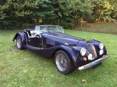 null Roadster de marque MORGAN
type Plus 8 du 1er septembre 1997 de couleur violet...