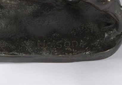 null D'APRES NOISOPA (XXème)
"Taureau"
Sujet en bronze patiné
Haut.: 27 cm Long.:...