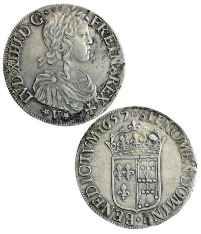 null LOUIS XIV.
Ecu de Navarre à la mèche longue. 1657 V. Saint Palais. 26,98 grs....