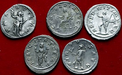 null ROME. 
Lot de 5 Antoniniens : Gordien III, Philippe I, Philippe II, Otacillie...
