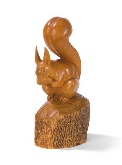 null GEORGES HENRI LAURENT (XXe)
"Écureuil "
Sculpture.
Épreuve en bois réalisée...