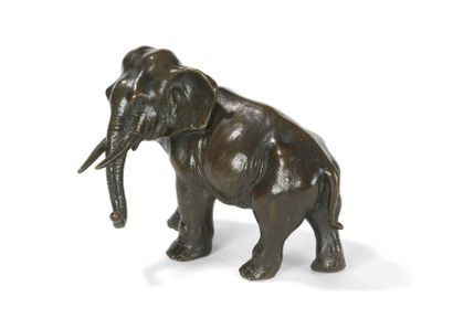 null Sujet en bronze à patine brune
"Elephant"
XXème siècle
Haut.: 16 cm