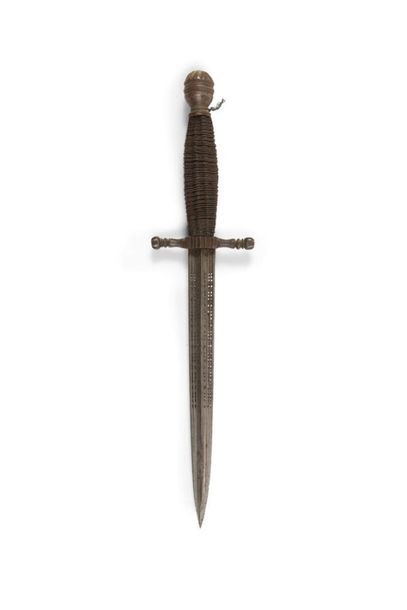 null Deux dagues de ceinture de style italien XVIIe siècle. 
Fusées filigranées....