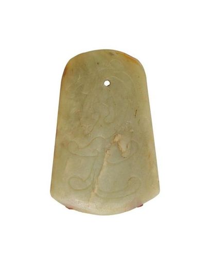 null Pendentif en jade céladon 
Chine, XIXème-XXème siècle
De style archaïque en...