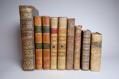 null Lot de 9 livres reliés dont :

-Nouveau dictionnaire portatif François et Anglois...