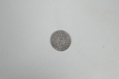 null Louis XV, demi écu au bandeau, 1750, en argent. Poids : 14,4 g