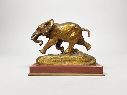 null Antoine-Louis BARYE (1796-1875)
Eléphant courant.
Epreuve en bronze à patine...